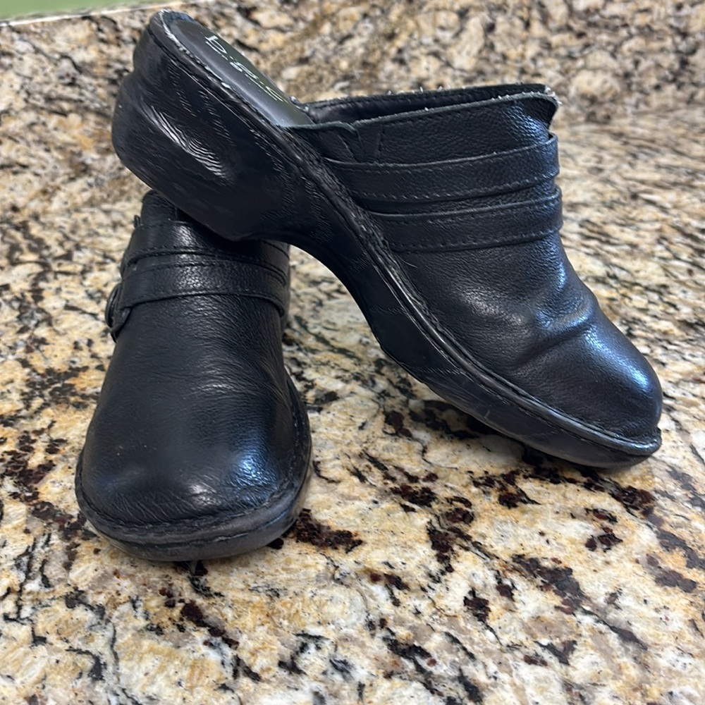 b.o.c. Clogs - Picture 2 of 6